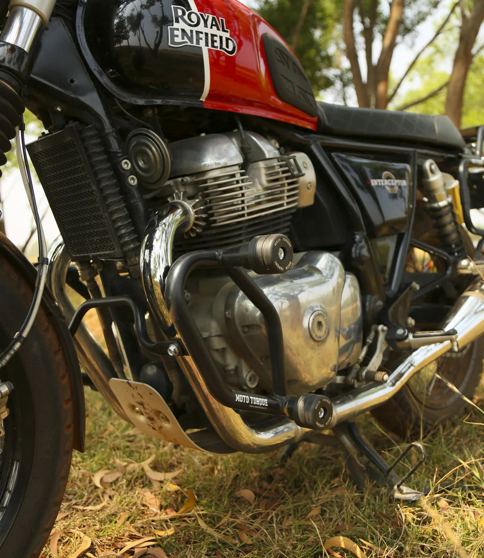 INTERCEPTOR 650 / GT 650 - Saddle Stay