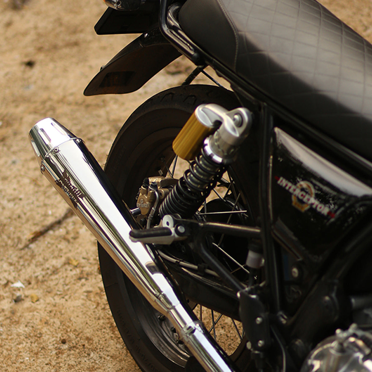 MOTO TORQUE BOLT EXHAUST FOR INTERCEPTOR AND CONTINENTAL GT